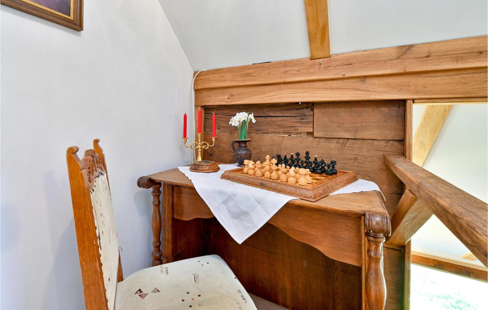 Pet Friendly Home In Varazdin Breg With Jacuzzi Екстериор снимка